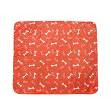 Load image into Gallery viewer, Dropshipping USA Stock Reusable Dog Bed Mats Dog Urine Pad Puppy Pee Fast Absorbing Pad Rug for Pet Training In Car Home Bed
